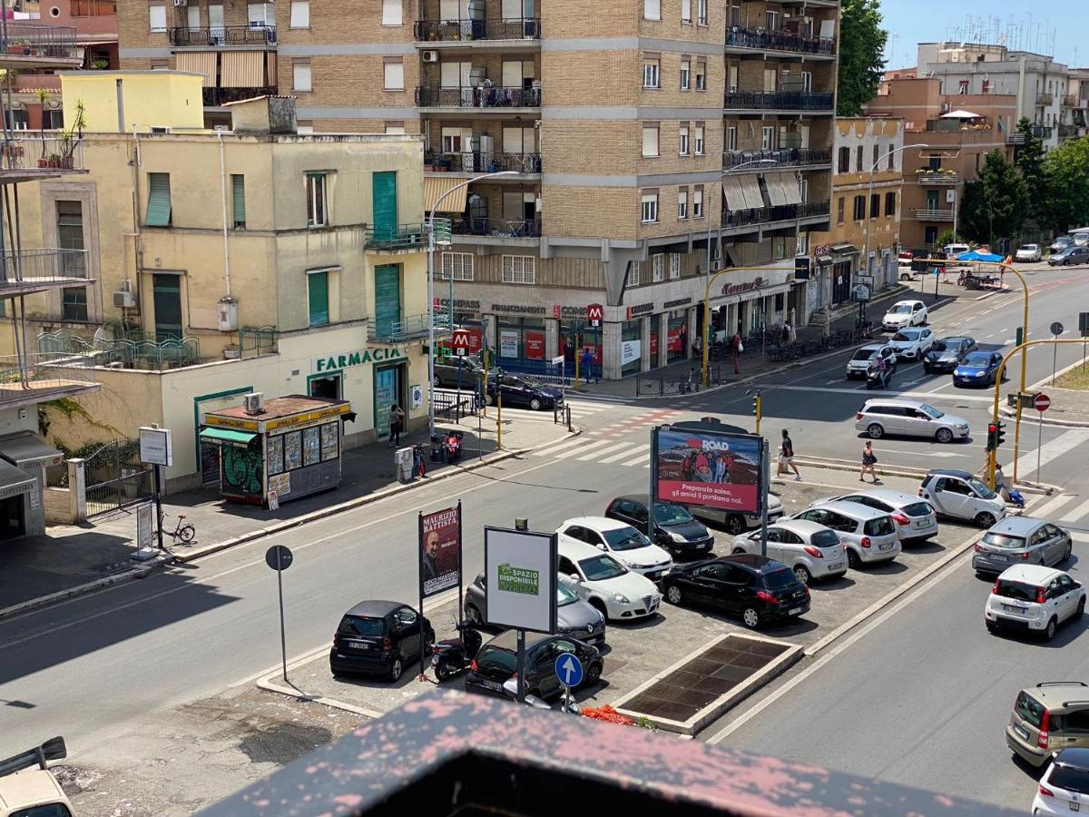 The Italian House In Rome A Pochi Passi Dalla Metro A Екстер'єр фото